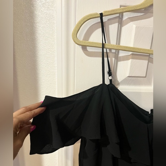 London Times Women’s Cold Shoulder Ruffle Tank Jumpsuit Flowy Wide Leg NWT - Picture 7 of 15